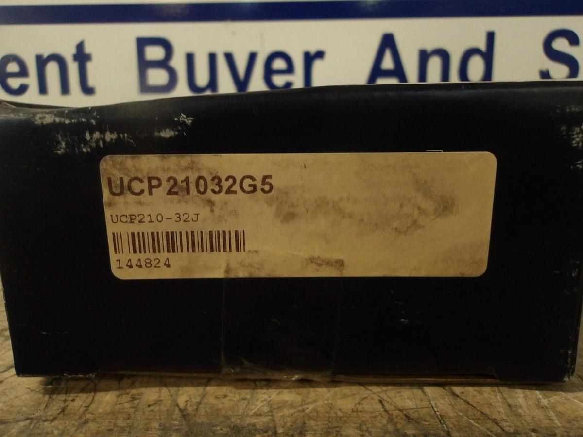 FYH UCP24032G5 PILLOW BLOCK BEARING 2" BORE, #7281048G NIB