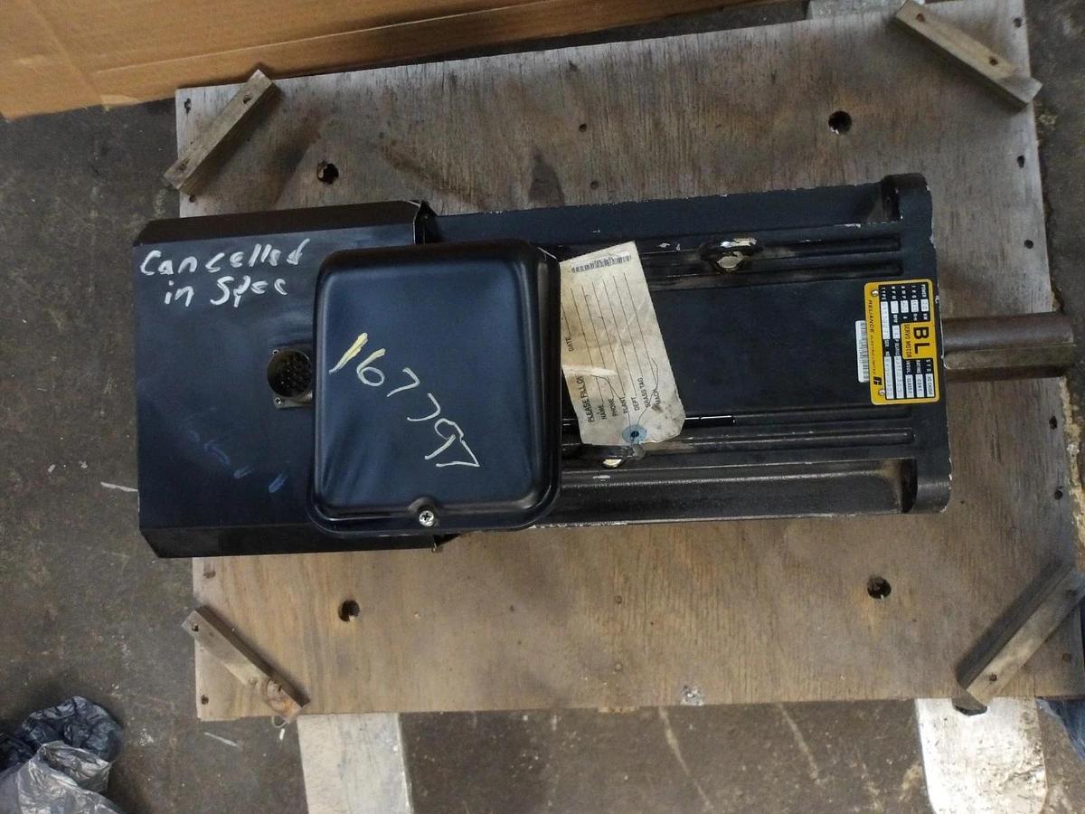 Used RELIANCE 6620802 BL SERVO MOTOR, 2000 RPM, 30 KW, #715307G USED