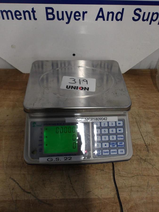 Used TREE COUNTING SCALE MCT-Li PLUS SERIES, 12 V, 0-33 LBS, #8121021G USED