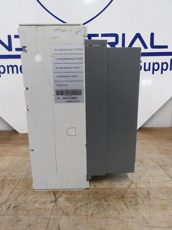 Used ABB SACE TMAX T7D-1600 CIRCUIT BREAKER, #910257G USED