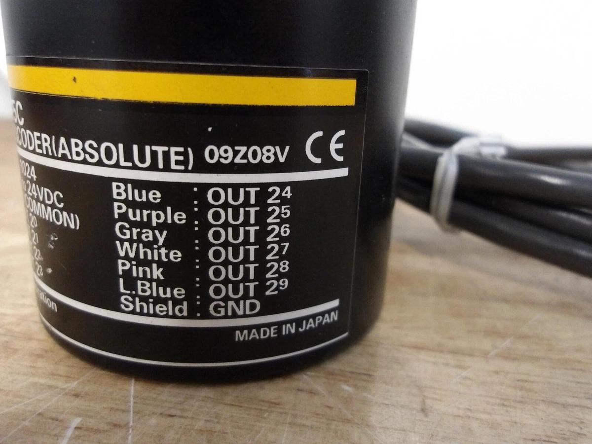 Used OMRON E6F-AG5C ABSOLUTE ROTARY ENCODER, #312130G NEW