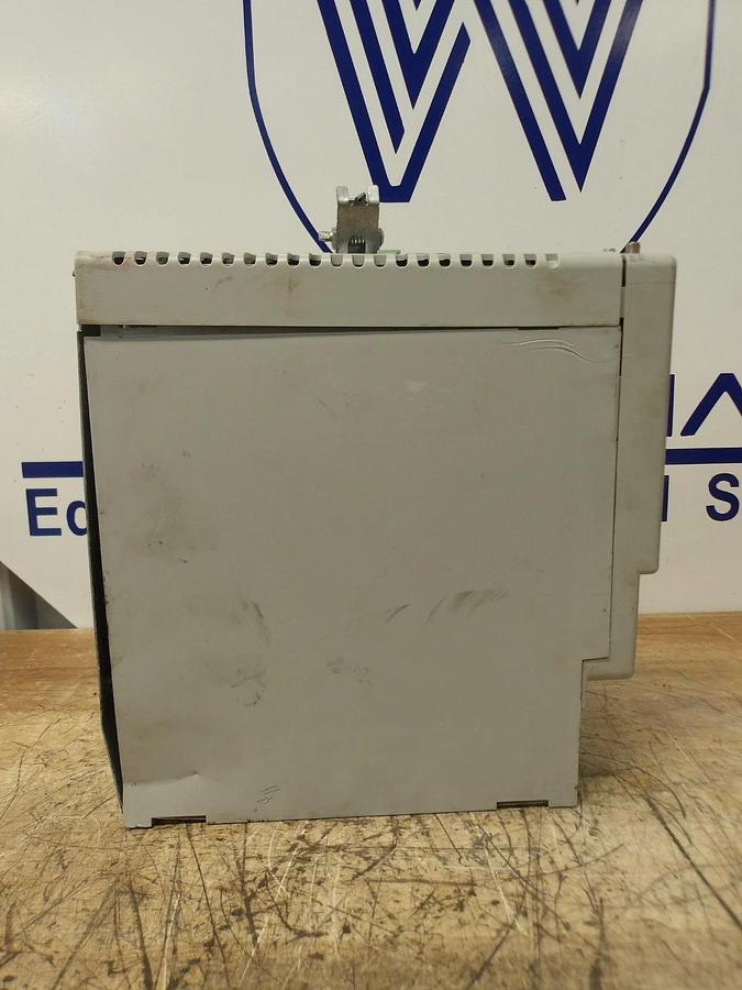 Used ALLEN BRADLEY 2094-BM01-S KINETIX 6000 AXIS, #430125G PARTS ONLY