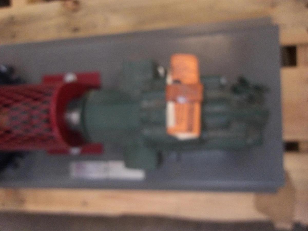 Used ROPER 1-1/2" PUMP W/ 5 HP MOTOR, #11111058GJW NEW