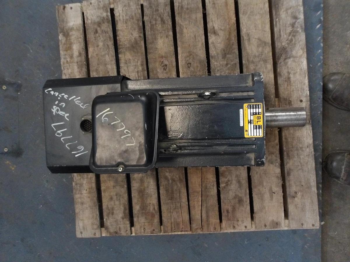 Used RELIANCE 6620802 BL SERVO MOTOR, 2000 RPM, 30 KW, #715226G USED