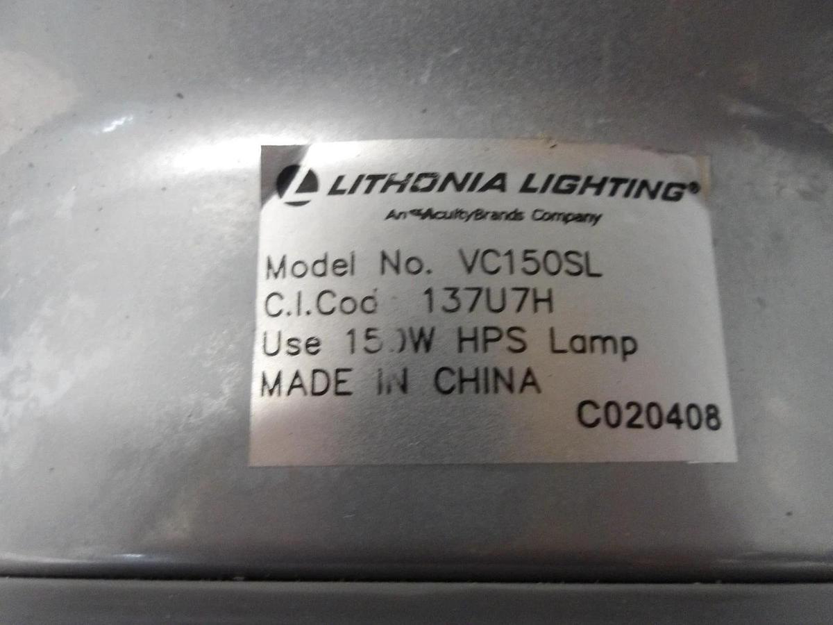 Used LITHONIA VC150SL OUTSIDE LIGHT FIXTURE 150 W, 120 V, #36230G NEW