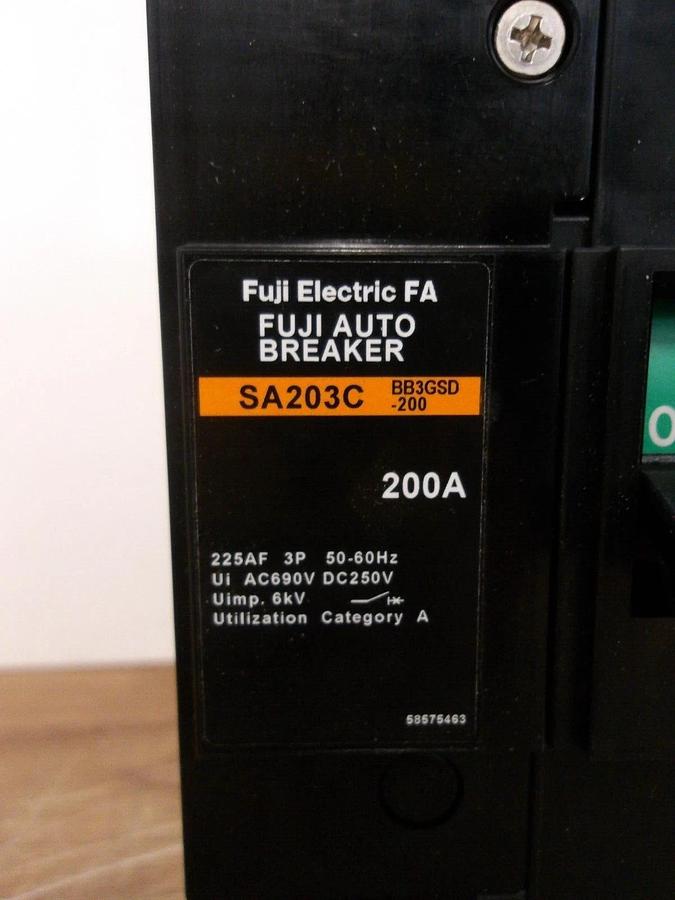 FUJI 200 AMP AUTO BREAKER SA203C, 250 V, #225940G NIB