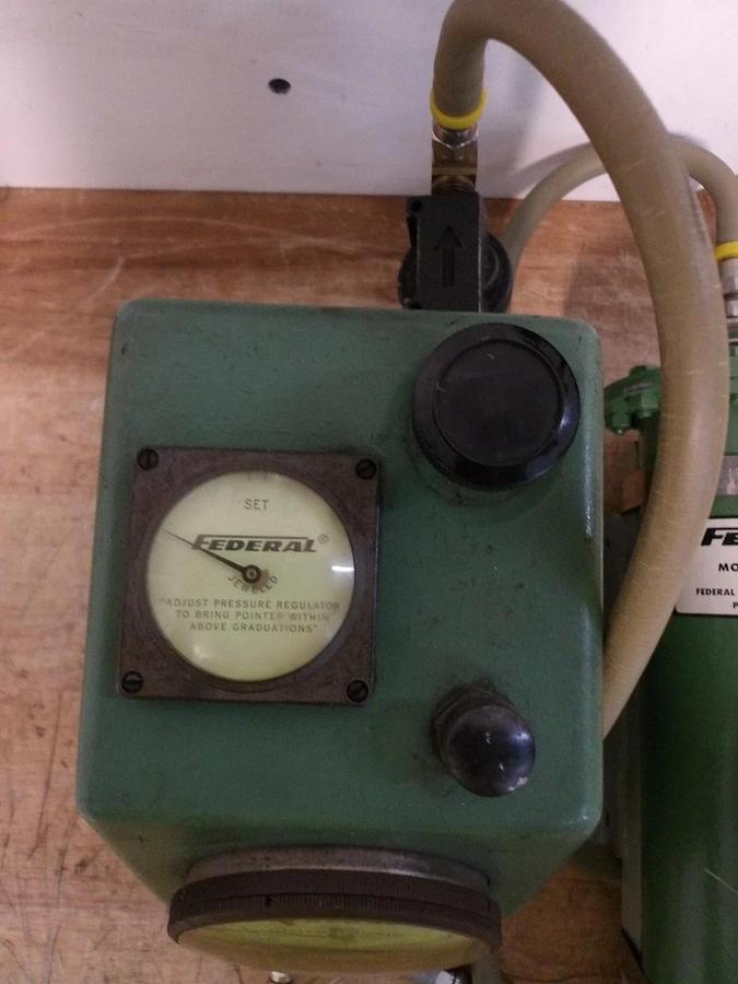 Used FEDERAL AFL-9-R-2 DIMENSIONAIR PRESSURE UNIT, #814138G USED