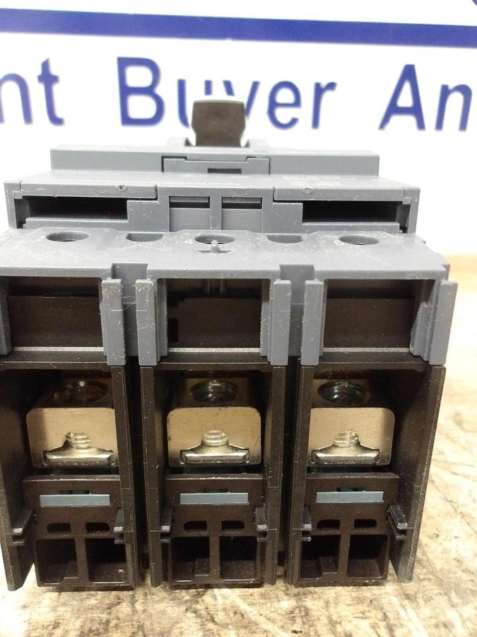 SIEMENS 30 AMP BREAKER 240-480-600 V, #630150G NIB