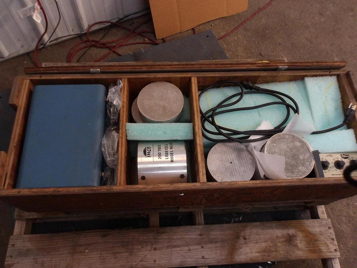 Used IMCO 200 TON LOAD CELL TEST 1000, #711100G USED