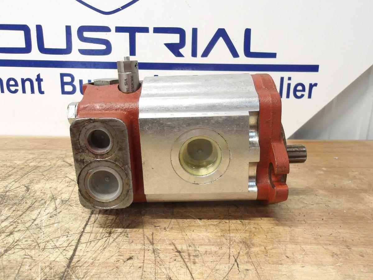 Used SALAMI 2.5PB38S-R5452 HYDRAULIC GEAR PUMP, #25158G NEW