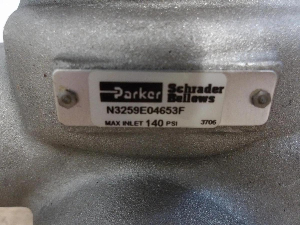 Used PARKER N3259E04653F PNEUMATIC SOLENOID VALVE 1-1/2", #6201015G NEW
