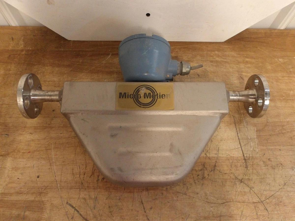 Used MICROMOTION R050S113NWBAEZZZZ MASS FLOW SENSOR, #8221054G USED
