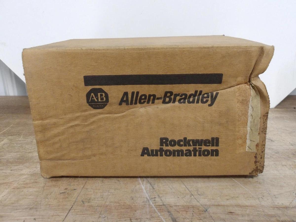 ALLEN BRADLEY 500L-A0D93 LIGHTING CONTACTOR AC, #520235GNIB