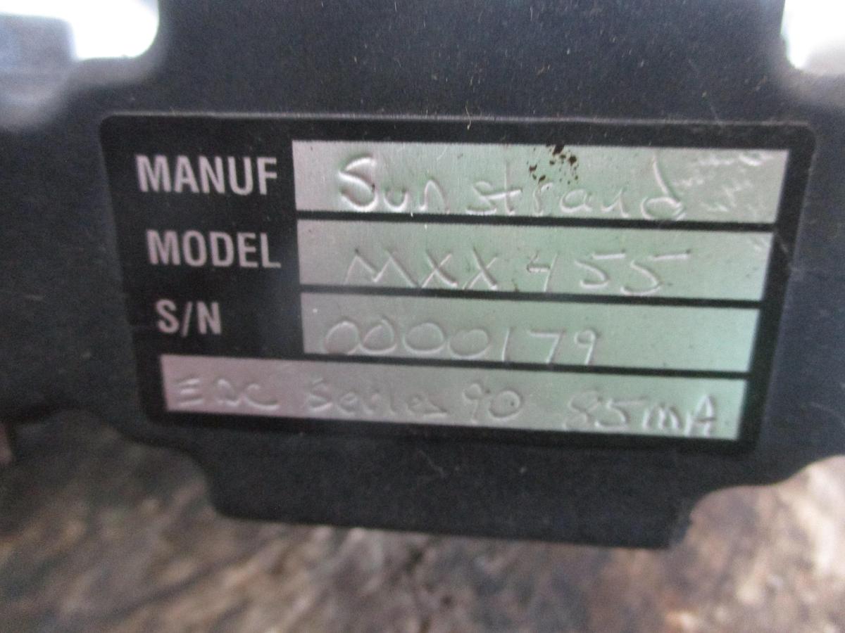 Used SUNDSTRAND SAUER MCV110A1009 PRESSURE CONTROL PILOT VALVE