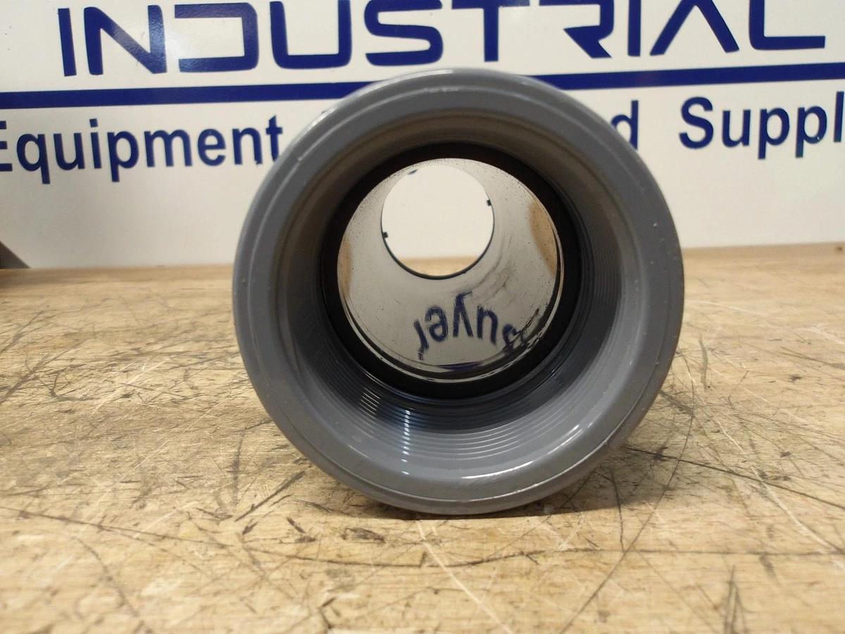 Used TERREMAX 2" PLASTIC BALL VALVE VSF200 W/ COUPLING, #316 NEW