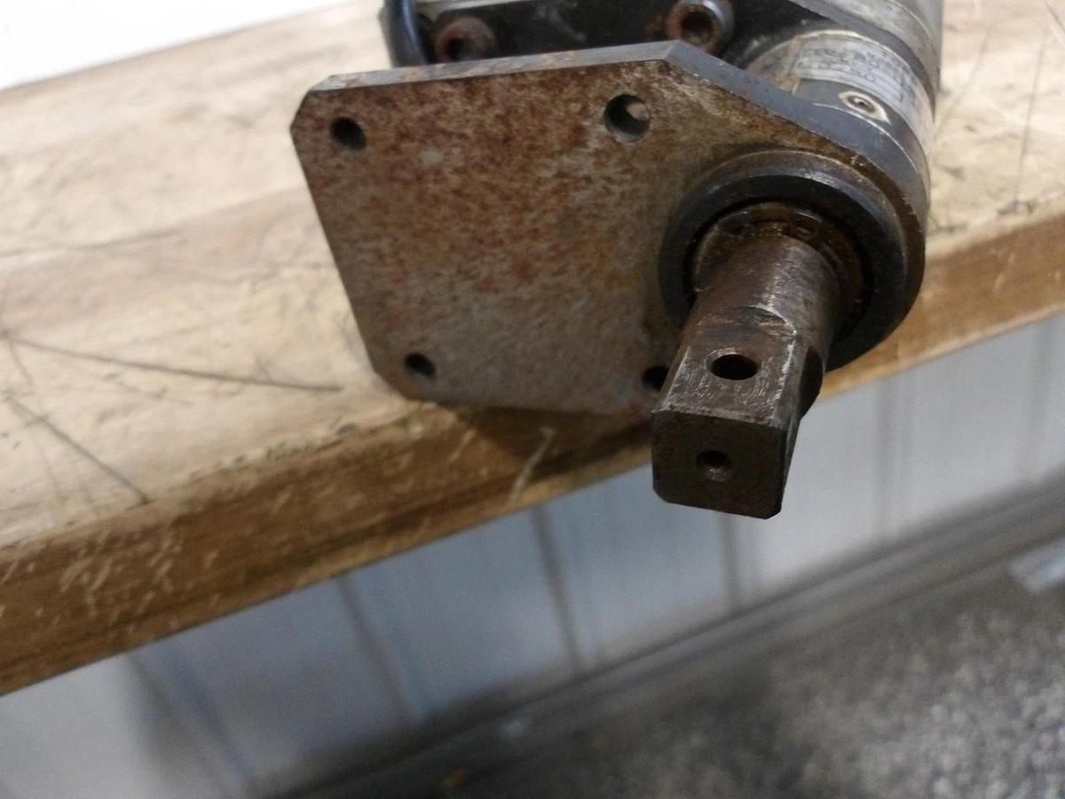 Used FEC M3 NUTRUNNER & MOTOR 1/2", #922147G USED