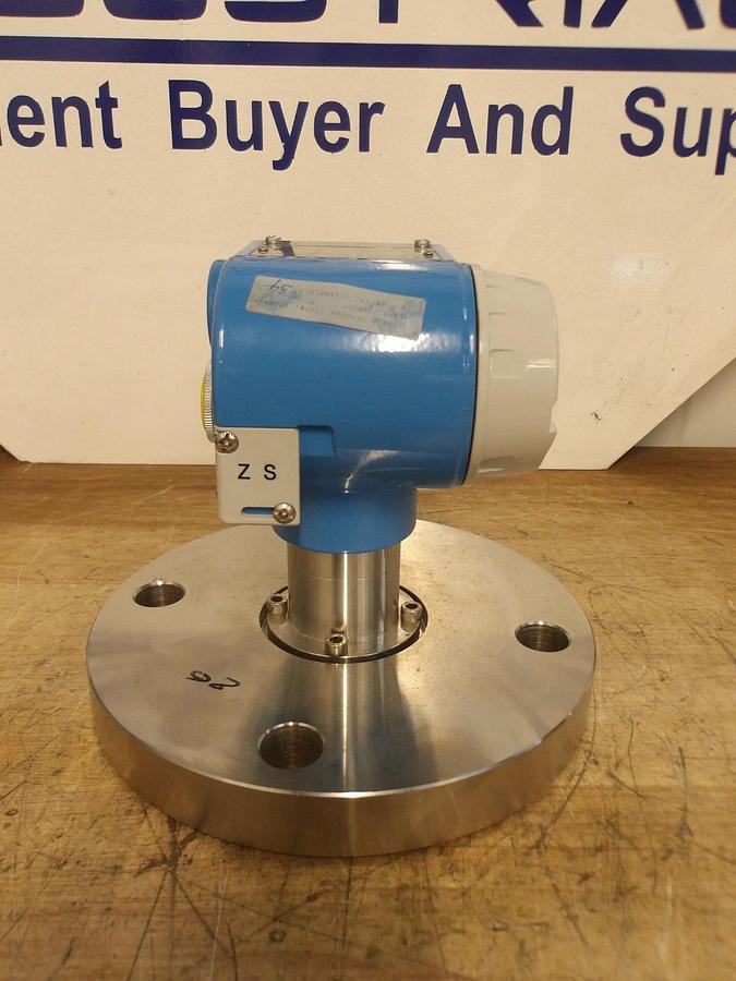 ENDRESS HAUSER CERABAR LEVEL TRANSMITTER PMC731, 2" FLANGED, #829942G NIB
