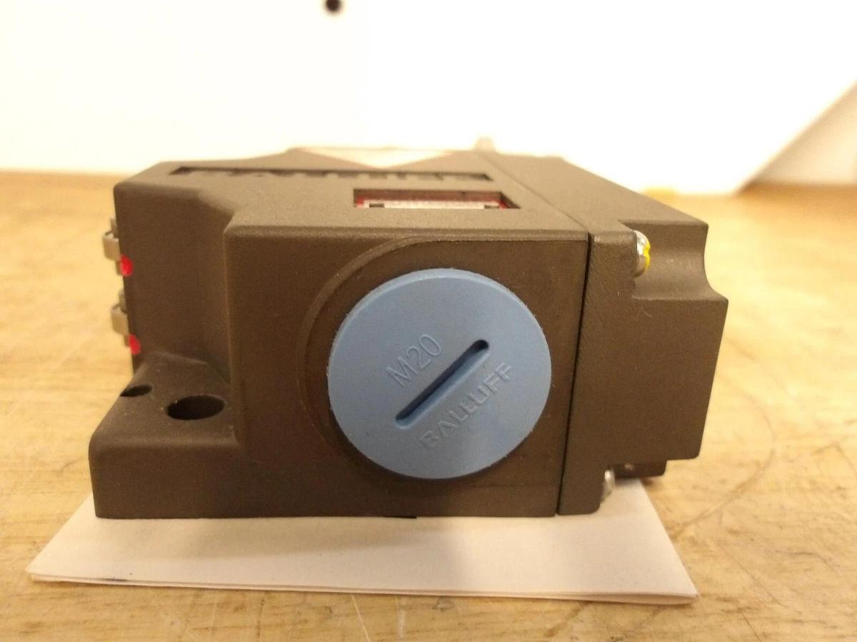 BALLUFF BNS-813-102-L12-61-A-22-02-D016 LIMIT SWITCH, #429300G NIB