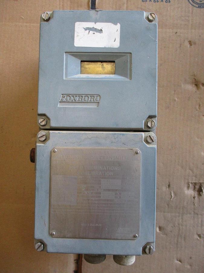 Used FOXBORO 8000 MAGNETIC FLOW TRANSMITTER, #71924J USED