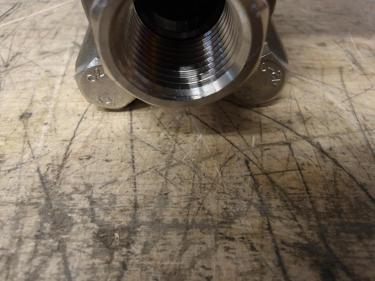 Used NIPPON 1/2" S/S BALL VALVE, #51133G NEW