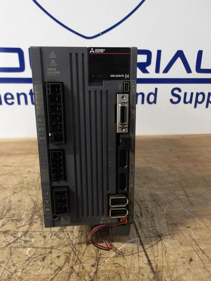 Used MITSUBISHI MELSERVO MR-J4-200B-RJ020 CONTROLLER, #12171058G USED