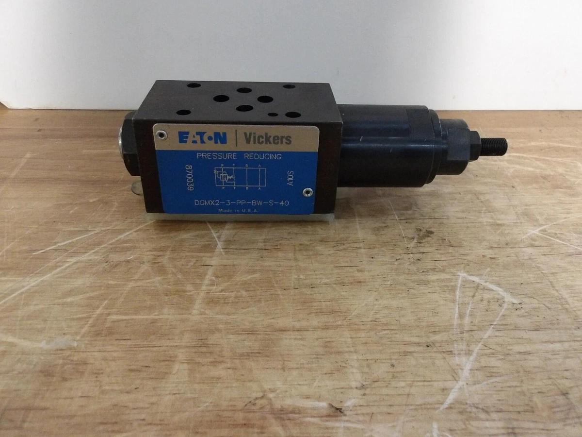 Used EATON VICKERS DCMX2-3-PP-BW-S-40 PRESSURE REDUCING VALVE, #37830G NEW