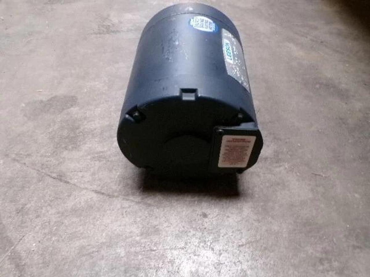 Used LEESON 1/3 HP MOTOR, FR C56C, 1725 RPM, 208/230-460, #416217L NEW