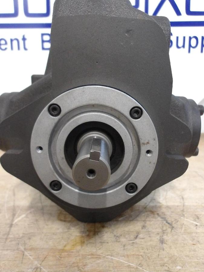 Used YUKEN A22-F-R-01-C-5-K-32950 PISTON PUMP, #63918G NEW