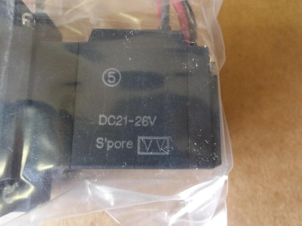 Used SMC VFS3120-5G-03 PNEUMATIC SOLENOID VALVE, #913915G NEW