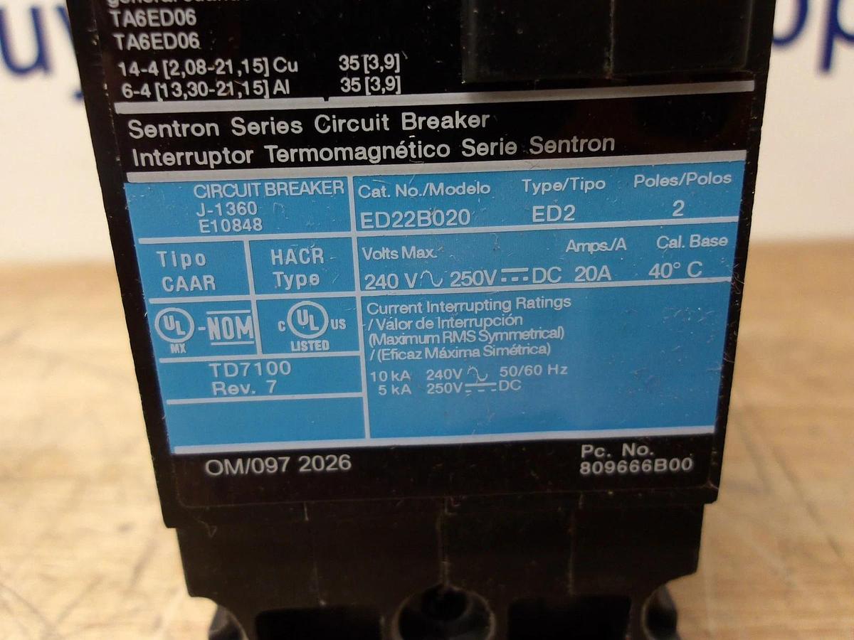 SIEMENS SENTRON 20 AMP CIRCUIT BREAKER 240 V, #511120G NIB