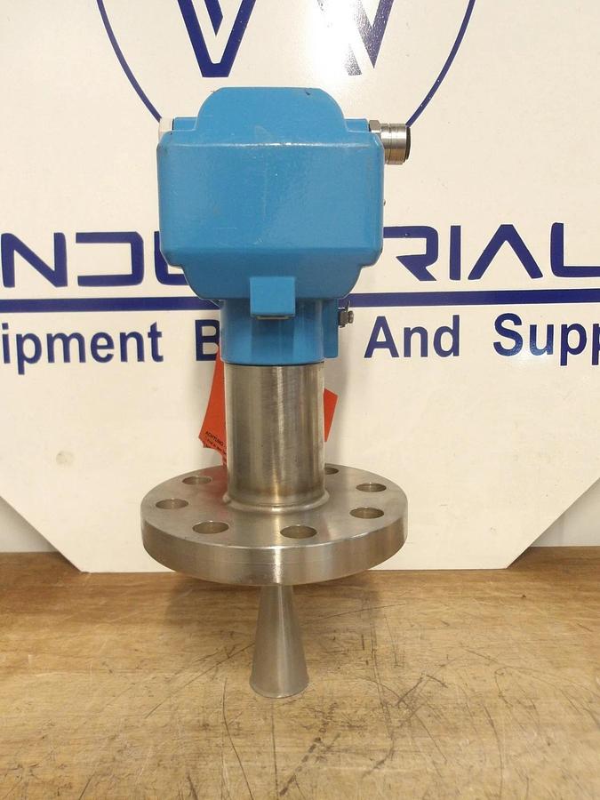 Used ENDRESS HAUSER FMR240-82V1AFJAA4D MICROPILOT M LEVEL TRANSMITTER, #829918G NEW