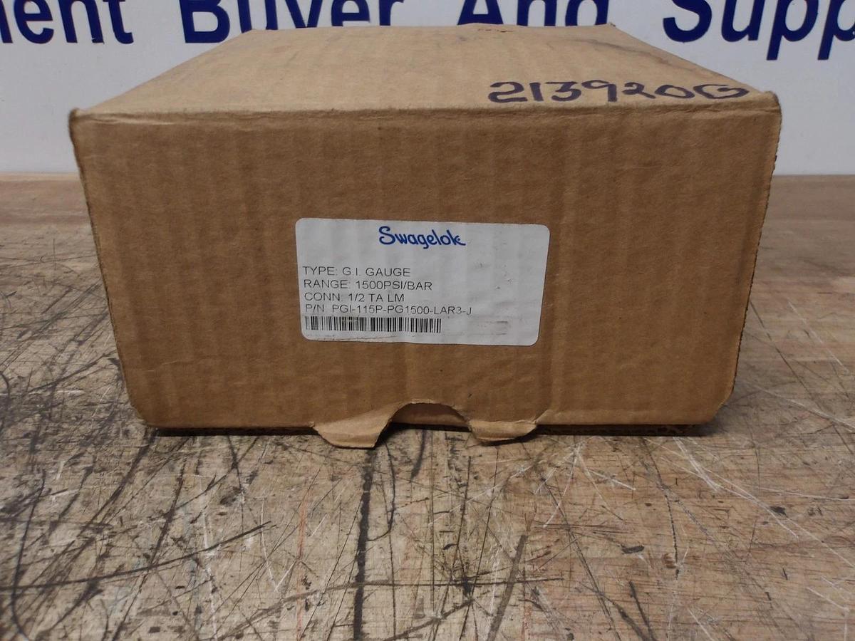 SWAGELOCK PG1-115P-PG1500-LAR3-J PRESSURE GAUGE, #213920G NIB