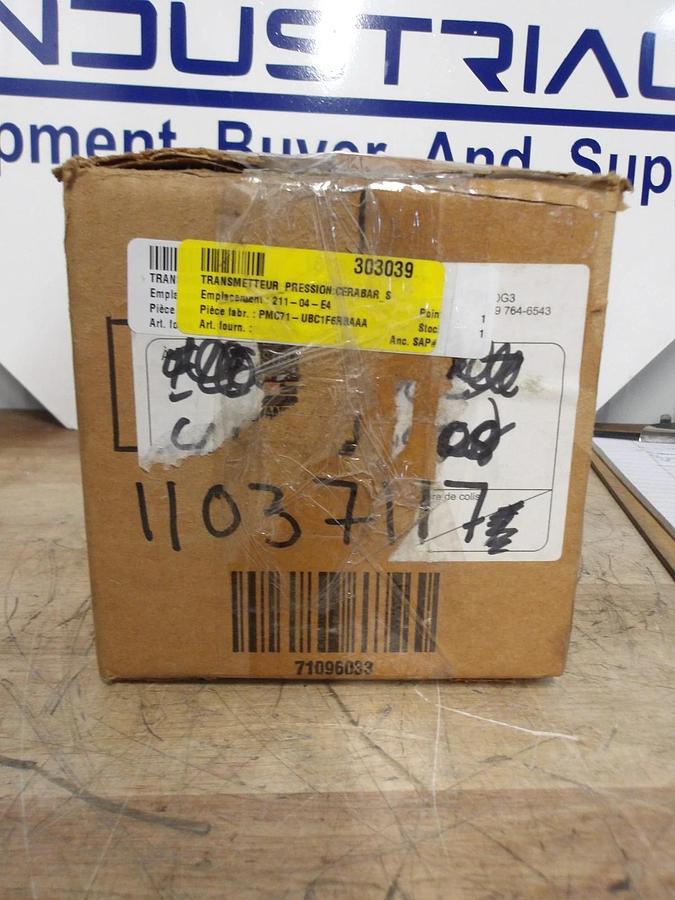 ENDRESS HAUSER CERABAR S PRESSURE TRANSMITTER PMC71, #92918G NIB