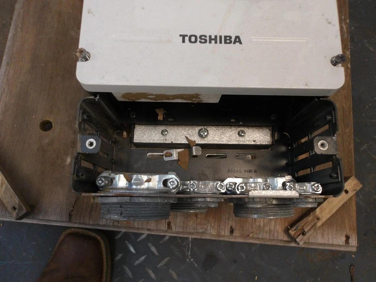 Used TOSHIBA VFAS3-4220PC DRIVE, 35 KVA, 30 HP, #7231151G PARTS ONLY
