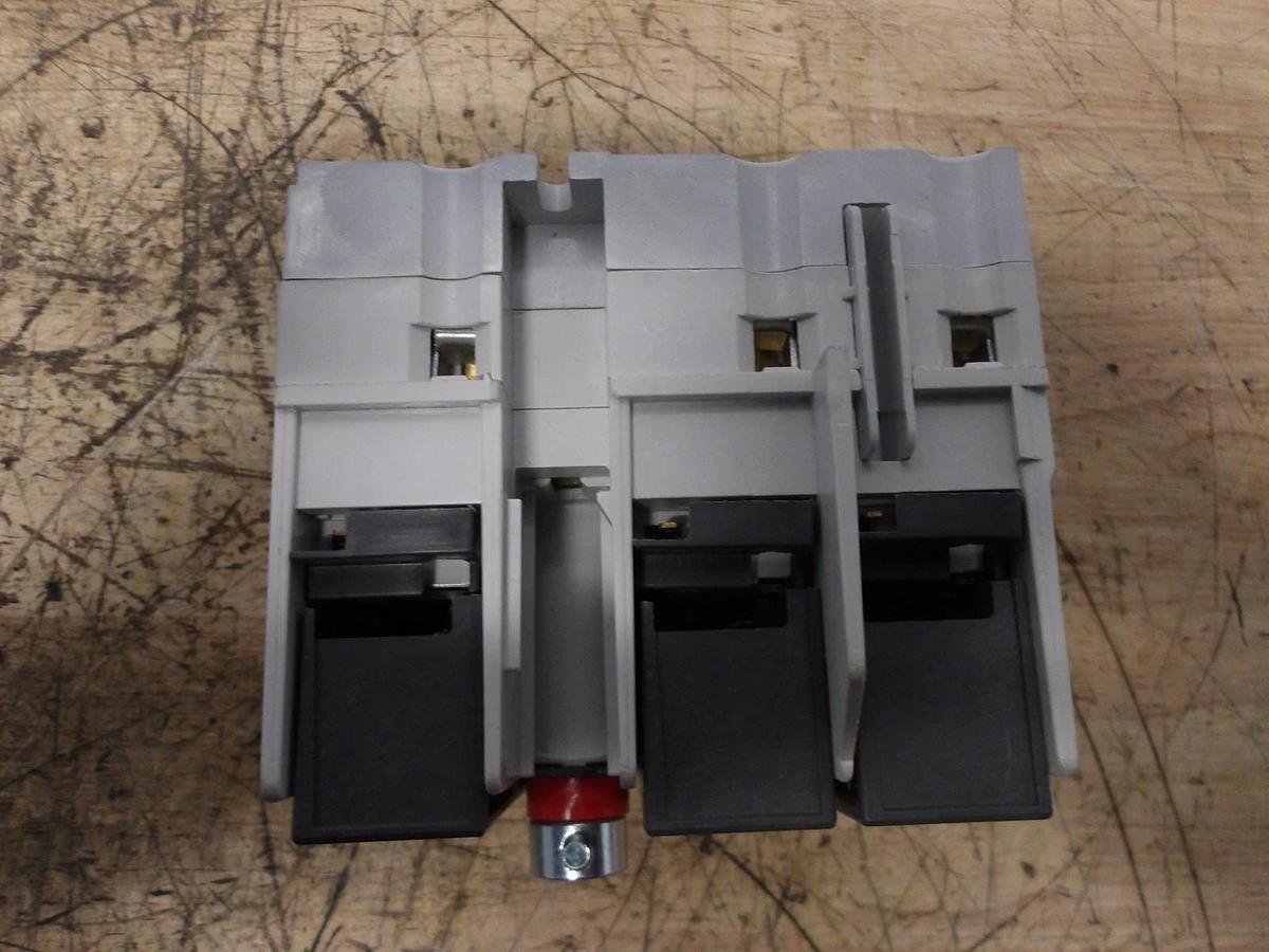 Used ABB 30 AMP GENERAL PURPOSE SWITCH 0S30FACC12, 600 V, #2261130G NEW