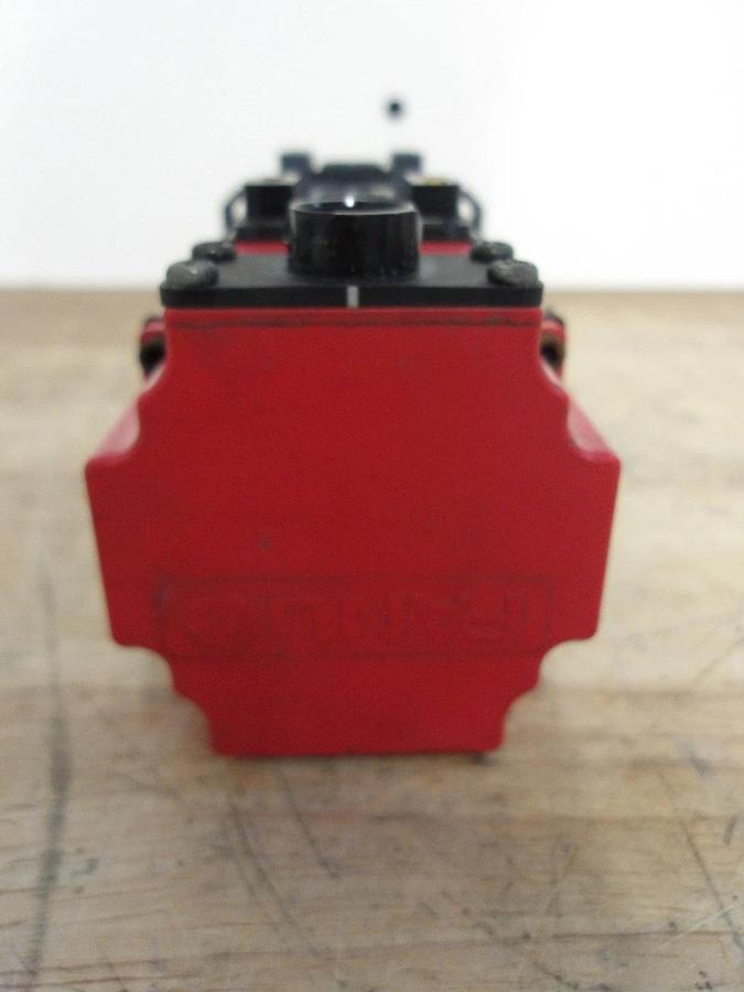 Used FANUC BM0.5/4000 SERVO MOTOR A06B-0115-B275, #56 USED