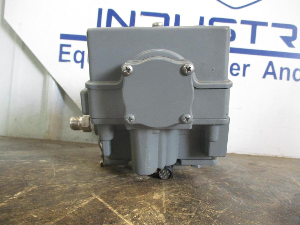 Used FISHER-FIELDVUE POSITIONER, #99208J USED