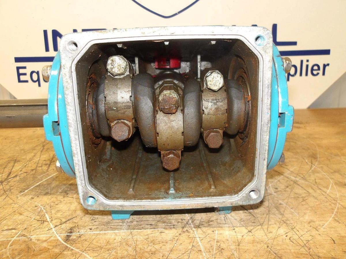 Used CAT TRI-PLEX PUMP (S/S HEAD) #261017G PARTS ONLY