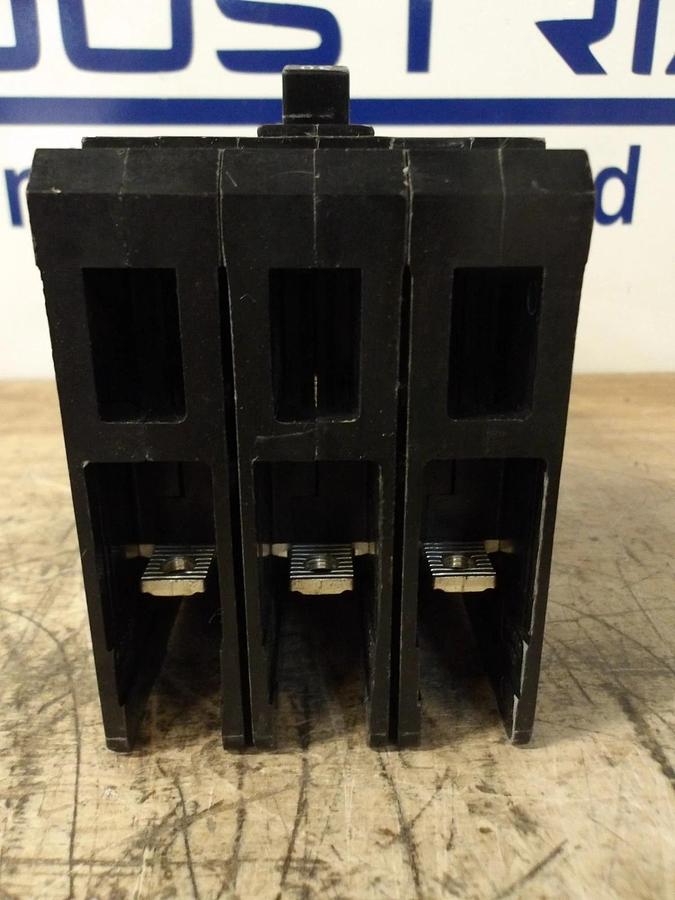 Used SIEMENS SENTRON 30 AMP BREAKER 240 V, #77119G NEW