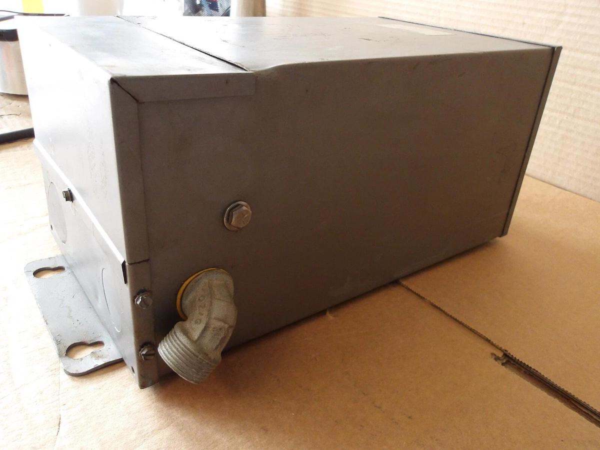 Used MAGNETEK 211-101 POWER TRANSFORMER, TYPE 2 INDOOR, 3 KVA, #910120G USED