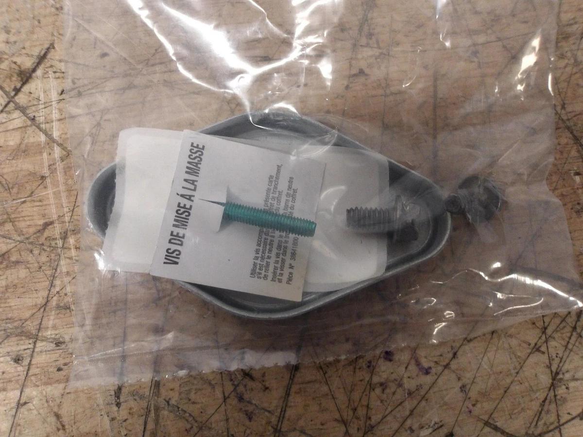 Used SIEMENS 30 AMP SAFETY SWITCH 240VAC/250VDC, #771044G NEW