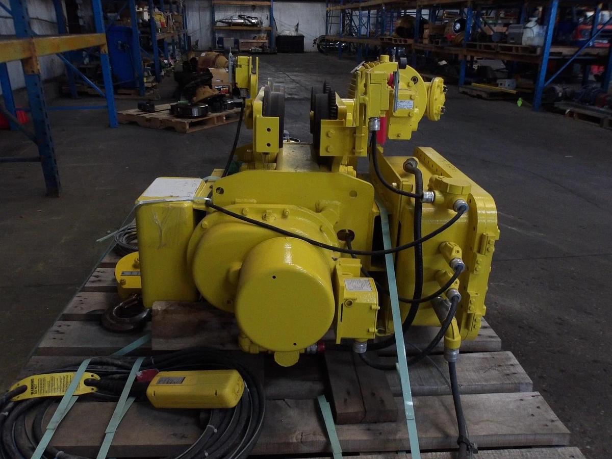 Used YALE 1 TON CABLE HOIST W/ TROLLEY BEW2-22PT1452, #113235GJW NEW