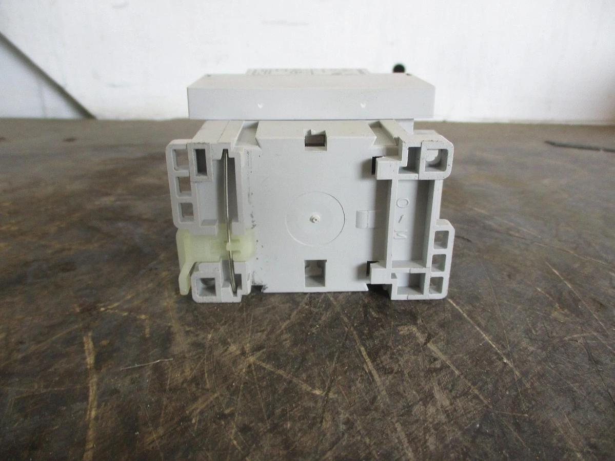 Used ALLEN BRADLEY C37 CONTACTOR 100-C37*00, #33958J USED