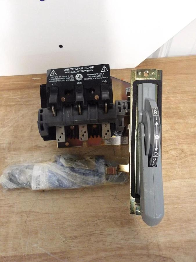Used ALLEN BRADLEY 30 AMP DISCONNECT SWITCH 1794F-NF30, #321857G NEW