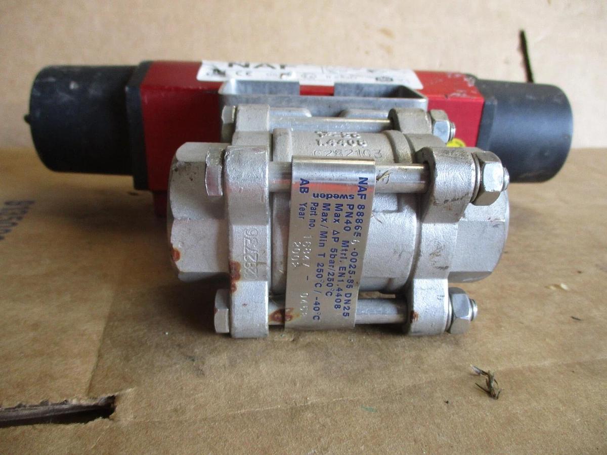 Used NAF 1" STAINLESS BALL VALVE W/ ACTUATOR, #9111130J NEW