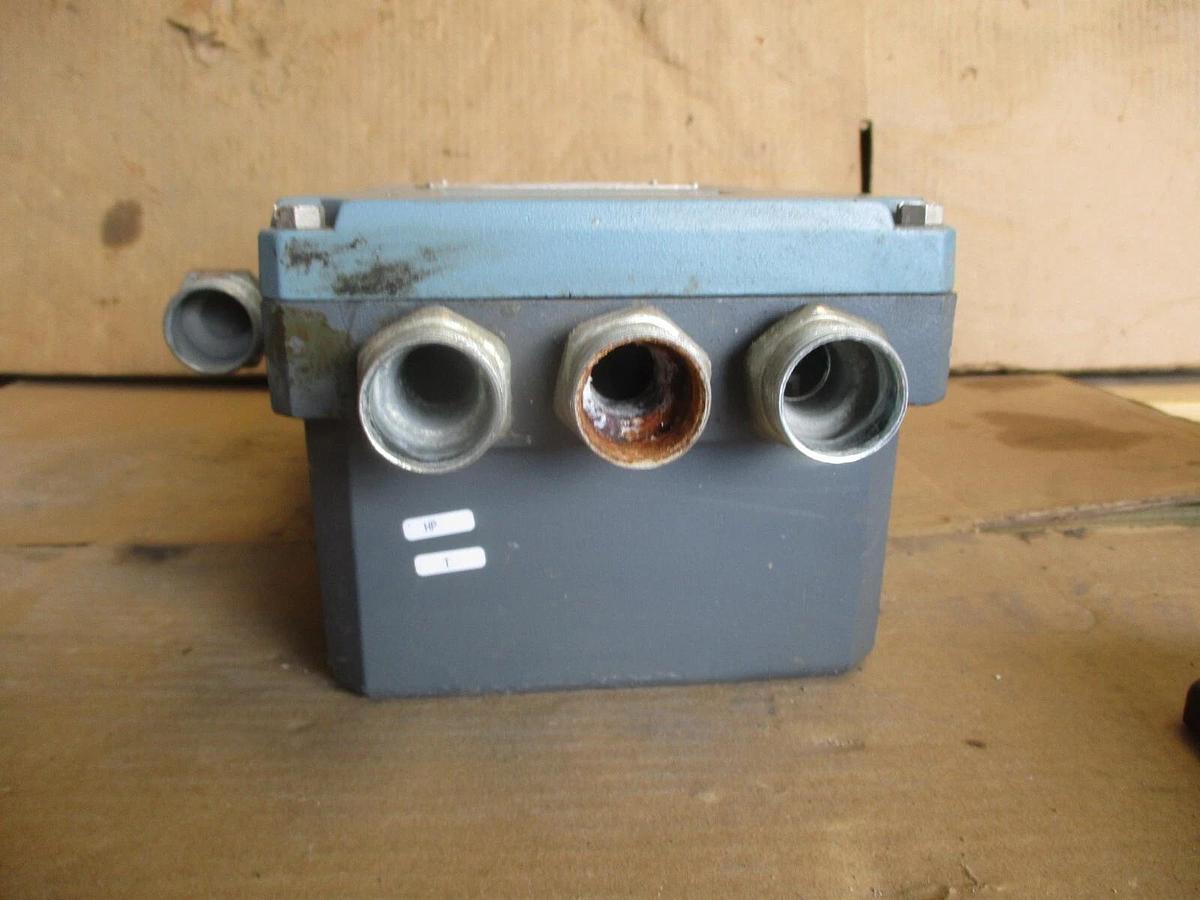 Used FOXBORO IMT20 MAGNETIC FLOW TRANSMITTER, #711245J USED