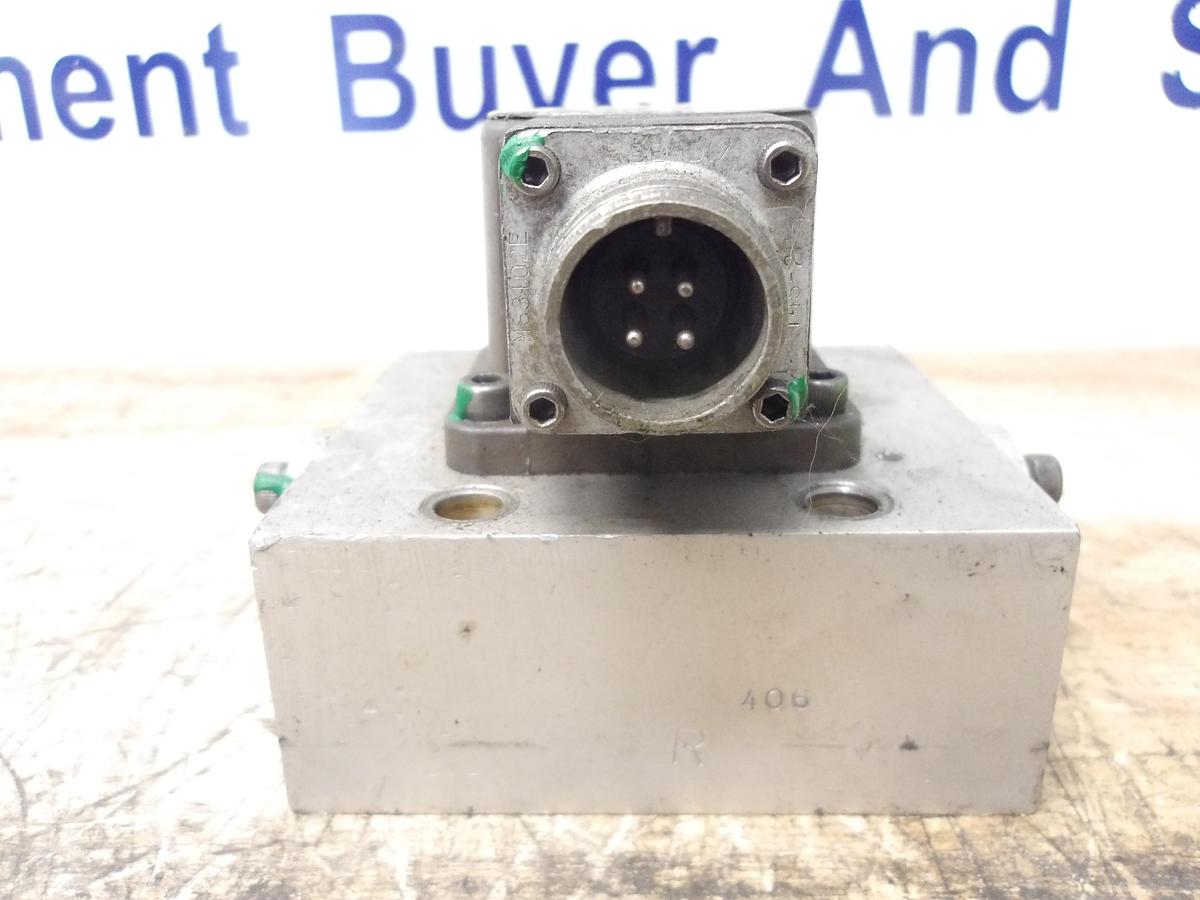 Used ACM 215A-742 SERVO VALVE