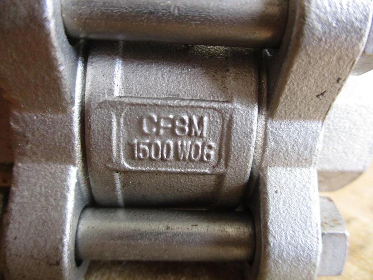 Used WARREN 1/2" STAINLESS BALL VALVE (SOCKET WELD) (LOT OF 2), #4161211J NEW