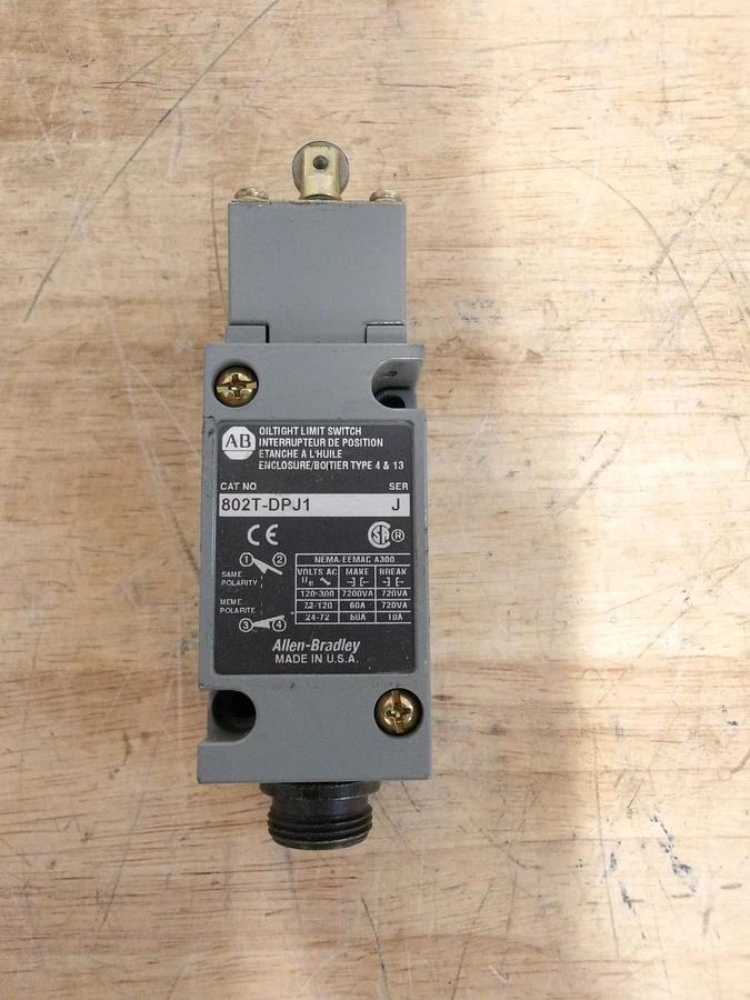 Used ALLEN BRADLEY 802T-DPJ1 LIMIT SWITCH, #56204G USED