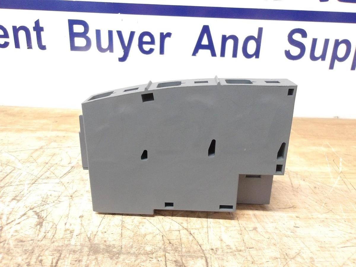 SIEMENS 3RV2917-A1 STARTER BUSBAR MODULE, #713809G NIB